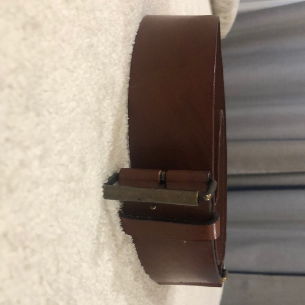 Burbery belt